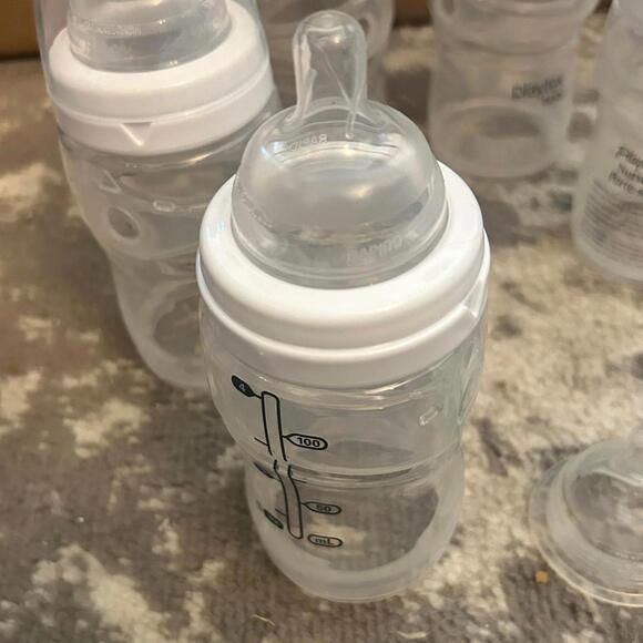 Playex Nurser Bottles Drop In Liners Five Bottles + Six Brand New Nipples - Picture 4 of 4
